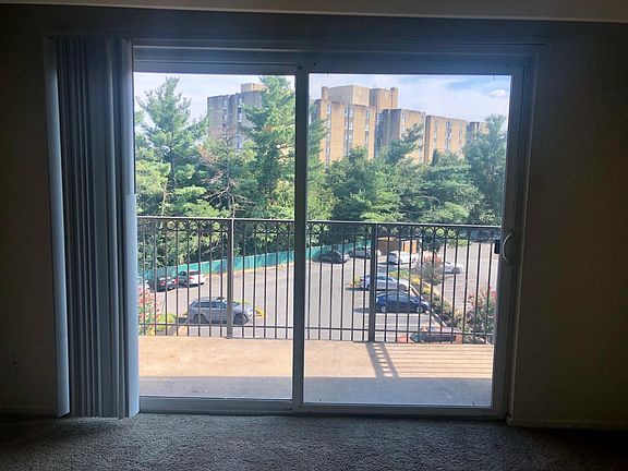 3rd image of 251 S Reynolds St APT M406