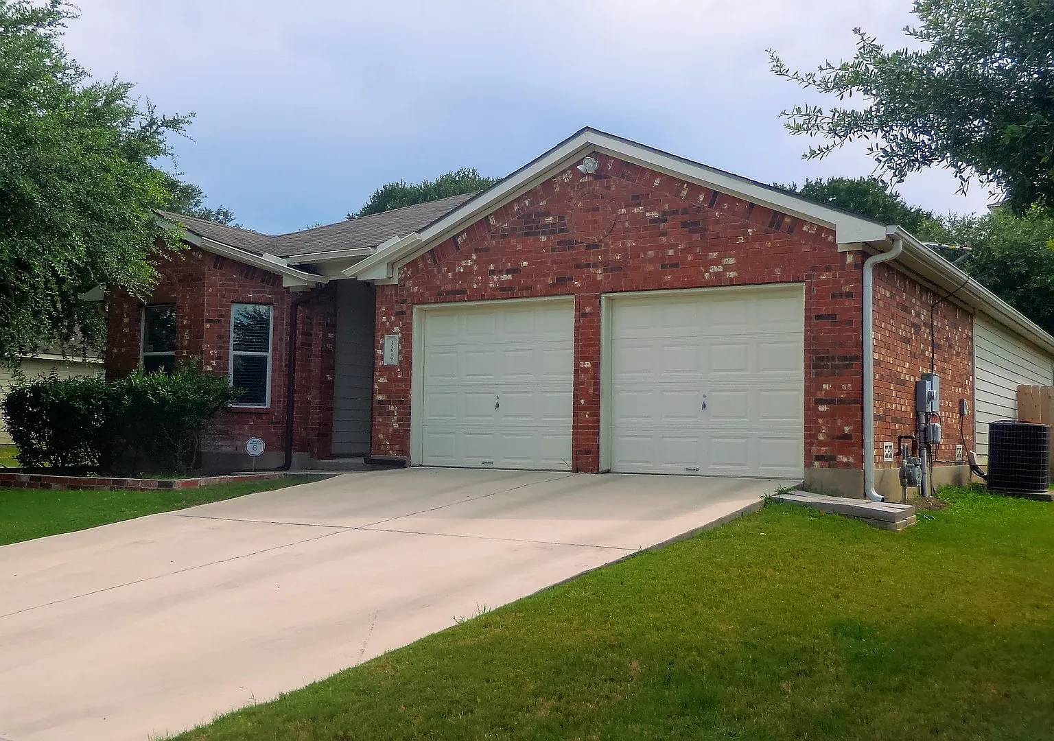 15619 Turfway Park Selma TX 78154 — Photo 1