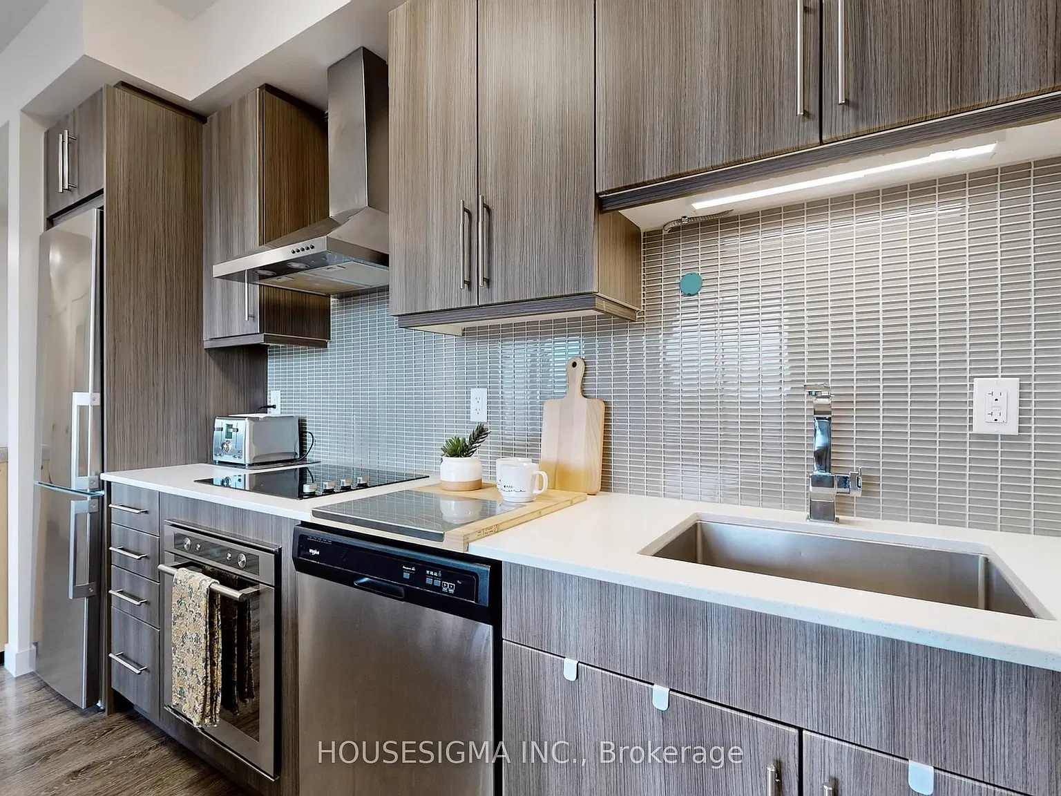 1 bed, $2,450 — Photo 4