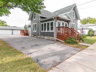 335 JACKSON AVENUE, Omro, WI, 54963