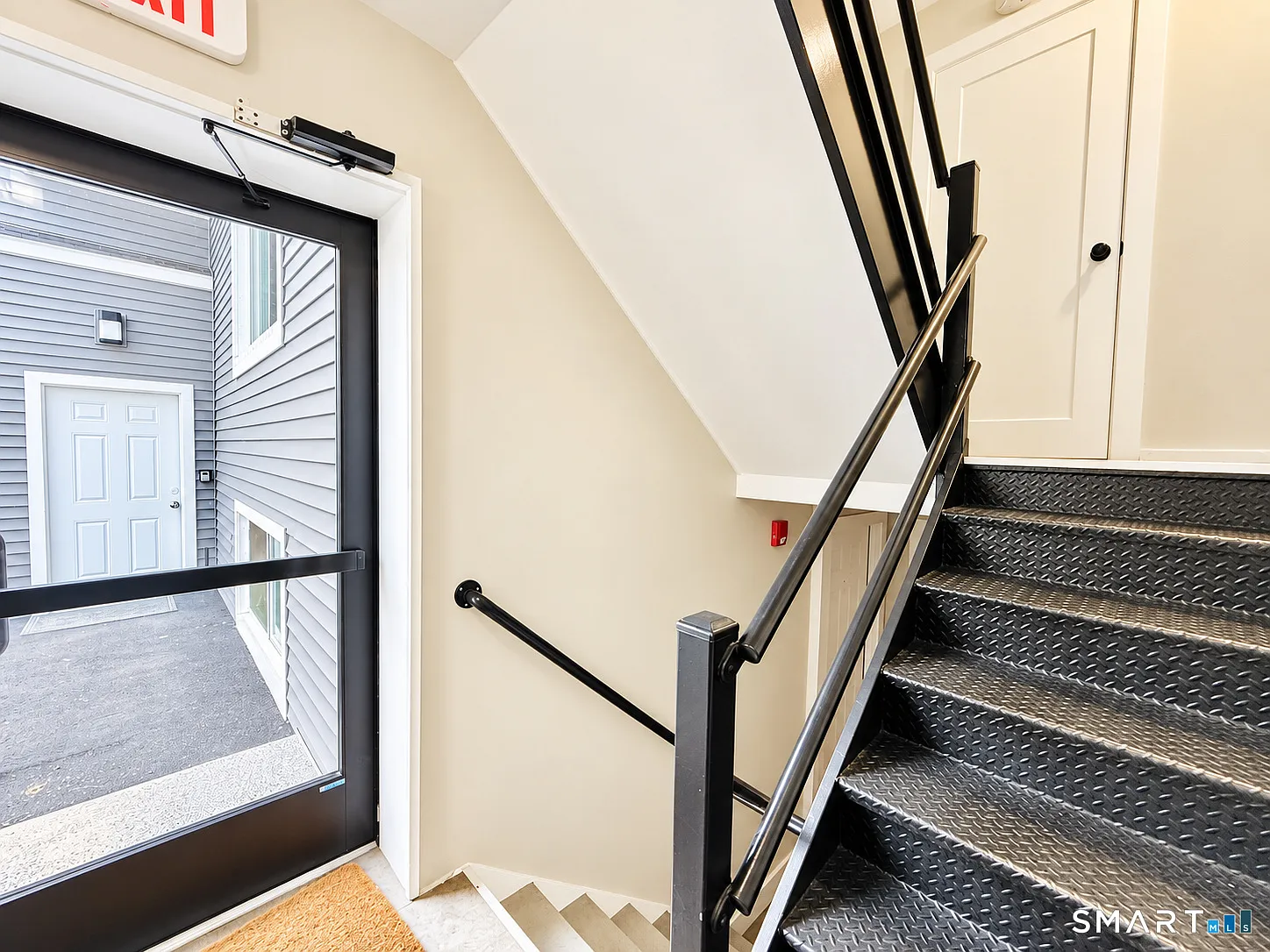 1 bed, 1.0 bath, 500 sqft, $2,095 — Photo 4
