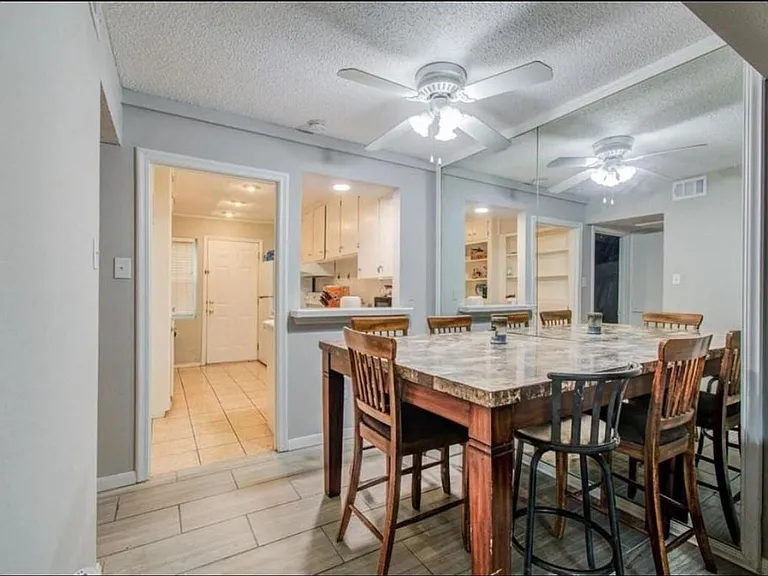 11609 Chimney Rock Rd #B — Photo 7
