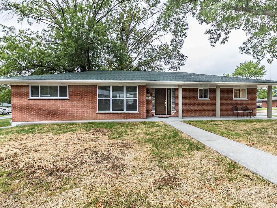 1st image of 2641 Waltham Dr
