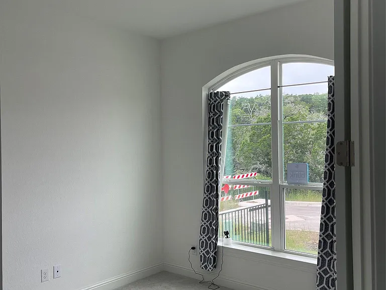 1228 Brasano Pl — Photo 16