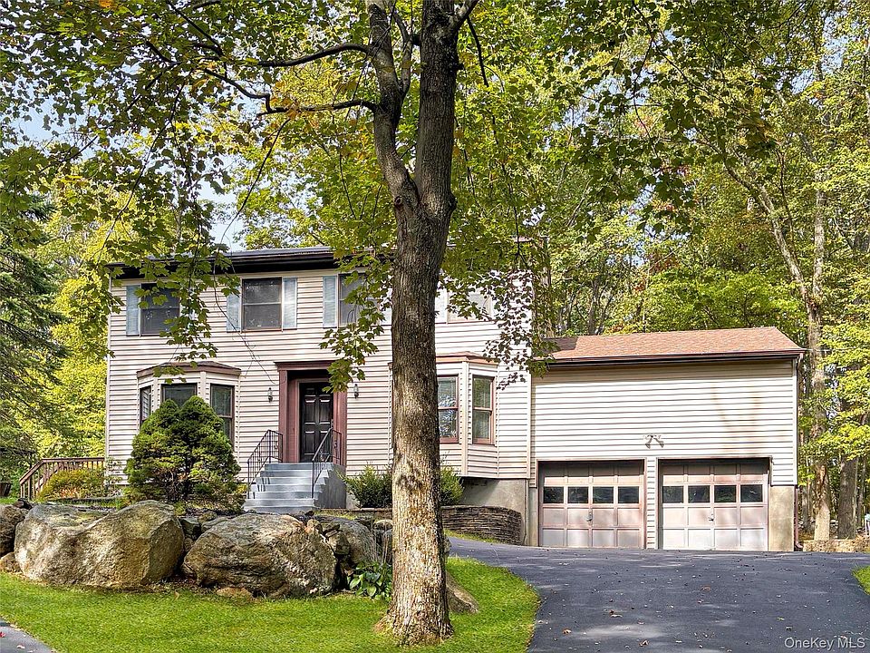 1st image of 101 Travis Corners Road