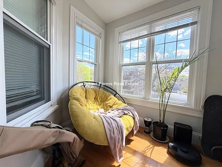 305 Highland Ave #3F — Photo 3