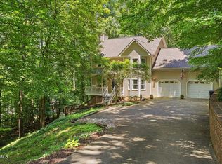376 Cain Dr, Blountville, TN 37617