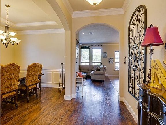 5th image of 1240 Haven Cir