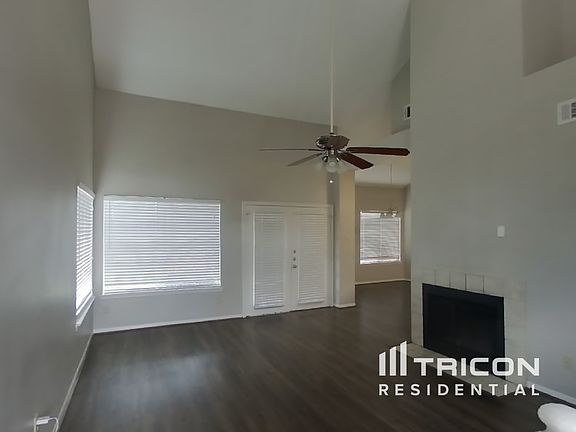 4th image of 6629 Queensclub Dr