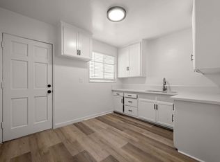 4032 West Blvd #D1D, Los Angeles, CA 90008