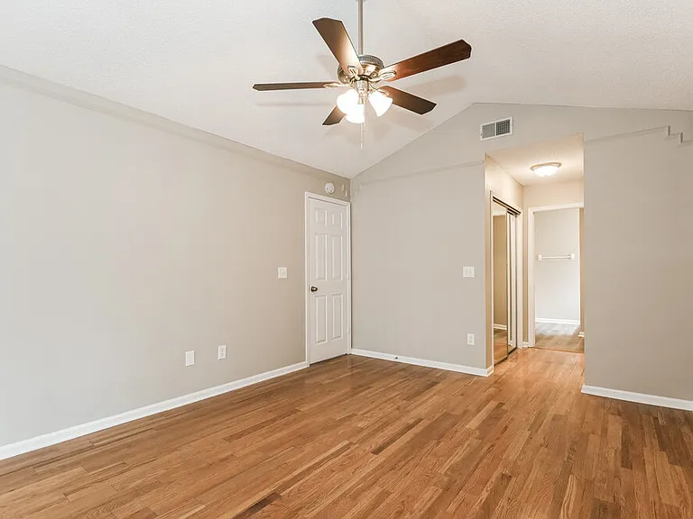 8840 Saint Lucia Ct — Photo 11