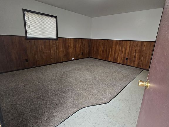 4th image of 1406 Saiz Ln #12B