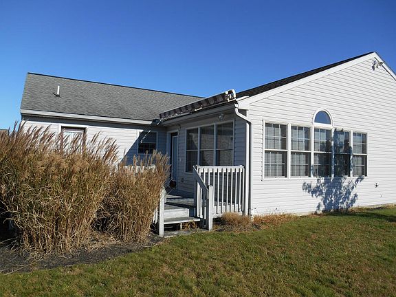 4th image of 306 Shepherd St #L-0115