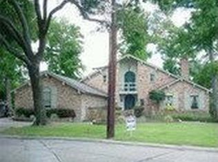 44 Colony Rd, Gretna, LA 70056