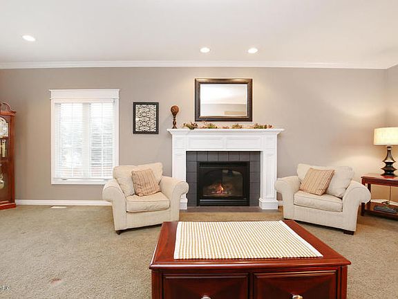 3rd image of 4508 Sheldon Oak Ct