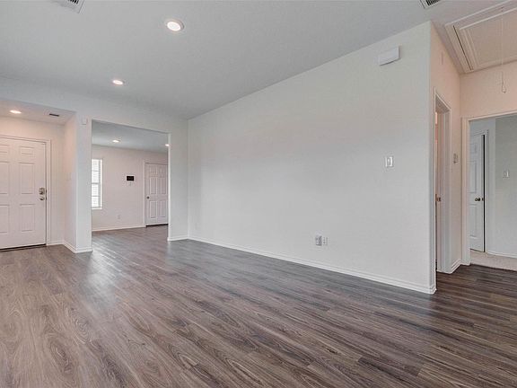 5th image of 26618 Wilderye Cove Ln