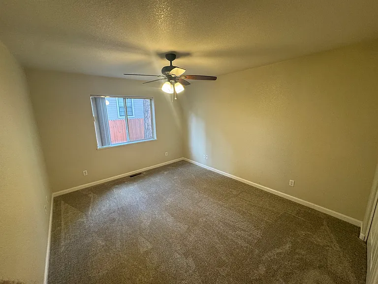 2559 S Rocking Horse Ln — Photo 20