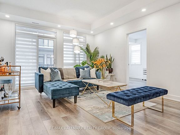 2nd image of 310 Tulum Cres #F