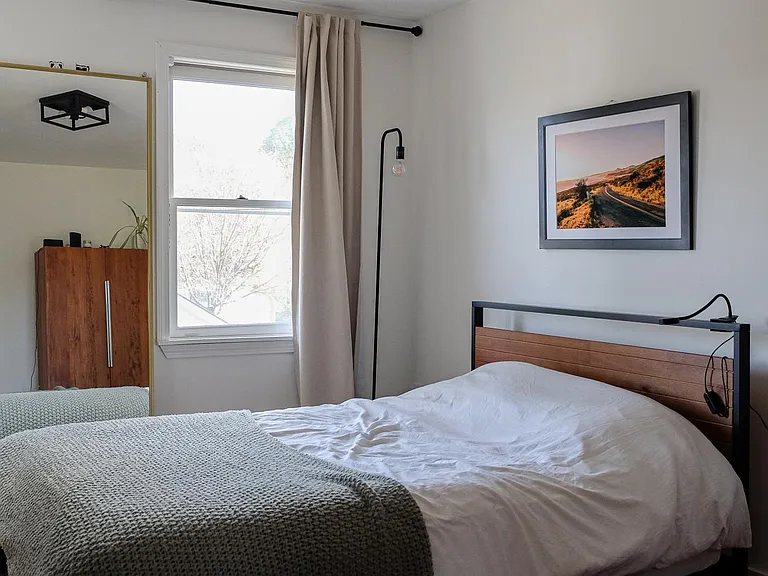 46 Summerhill Ave #3 — Photo 3