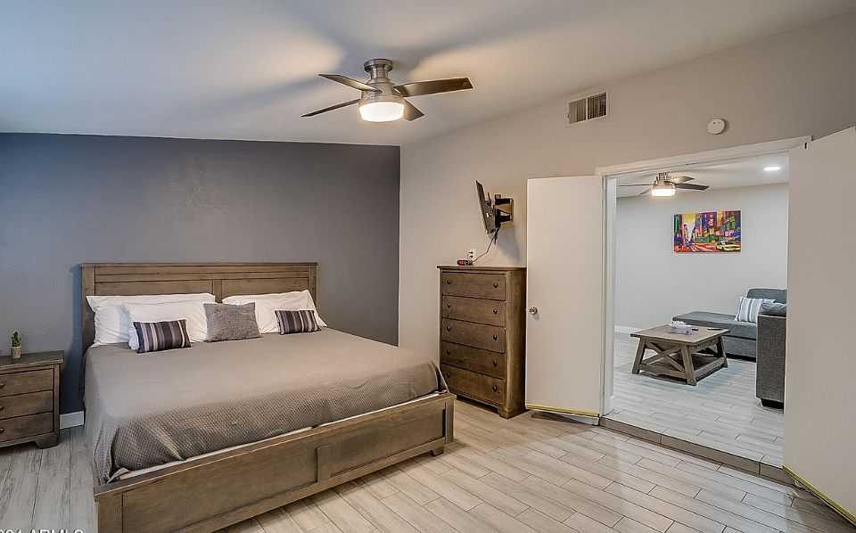 1st image of 7220 E Portland St #1