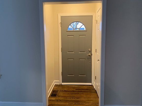 2nd image of 935 N Mitchell Ave