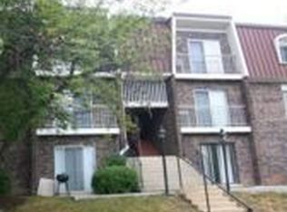 221 N Emory Dr UNIT 2, Sterling, VA 20164