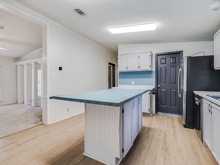114 Eagle Dr — Photo 6