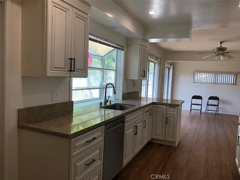 16816 Septo St — Photo 15