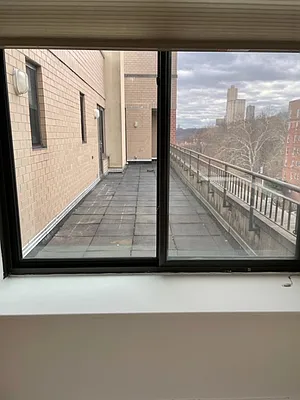 Rented by 3210 Riverdale Holdings LLC | media 10