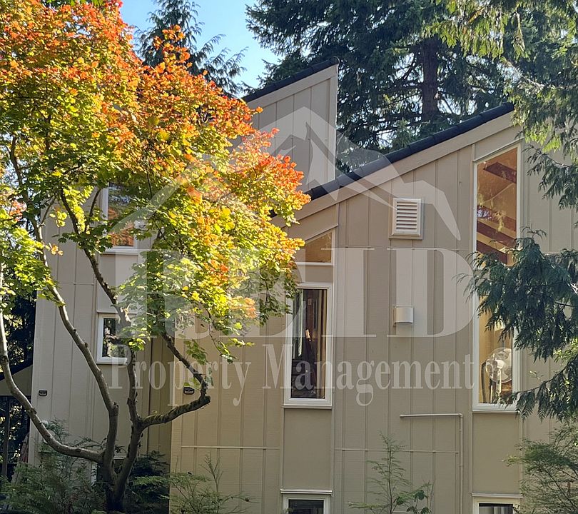 1st image of 5917 NE Cedar Ct