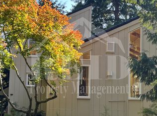 5917 NE Cedar Ct, Hansville, WA 98340