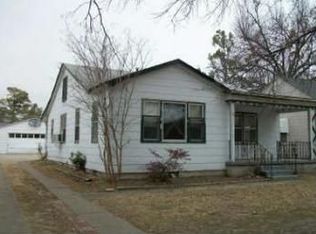 1606 Hayes St, Muskogee, OK 74403