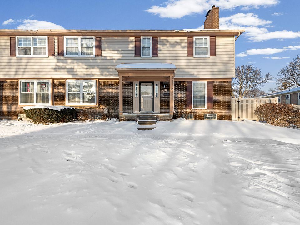 1st image of 21053 E Glen Haven Cir