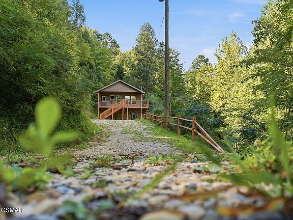 2nd image of 2912 Kettle Creek Way