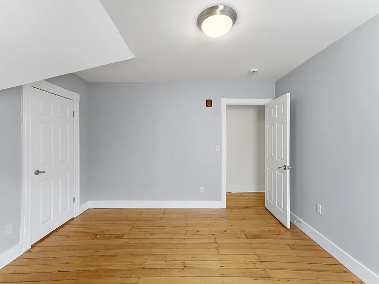132 S Angell St #3 — Photo 21