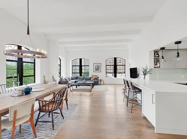 20 Henry St #Penthouse 2-n, Brooklyn, NY 11201