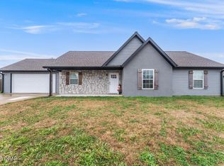 13563 Paisley Rd, Neosho, MO 64850