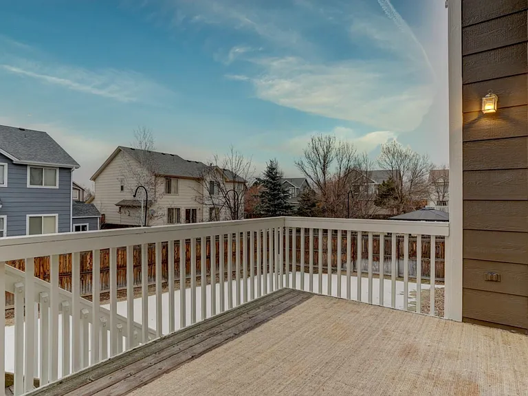 541 Pitkin Way — Photo 28