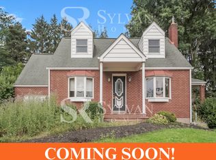 460 Meadow Rd, North Huntingdon, PA 15642