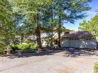 30220 Rollingoak Dr, Tehachapi, CA