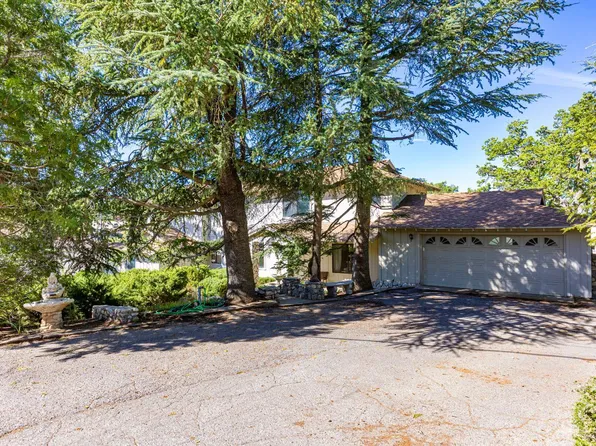 30220 Rollingoak Dr, Tehachapi, CA 93561