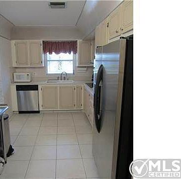 5th image of 2638 Gately Dr E APT 56