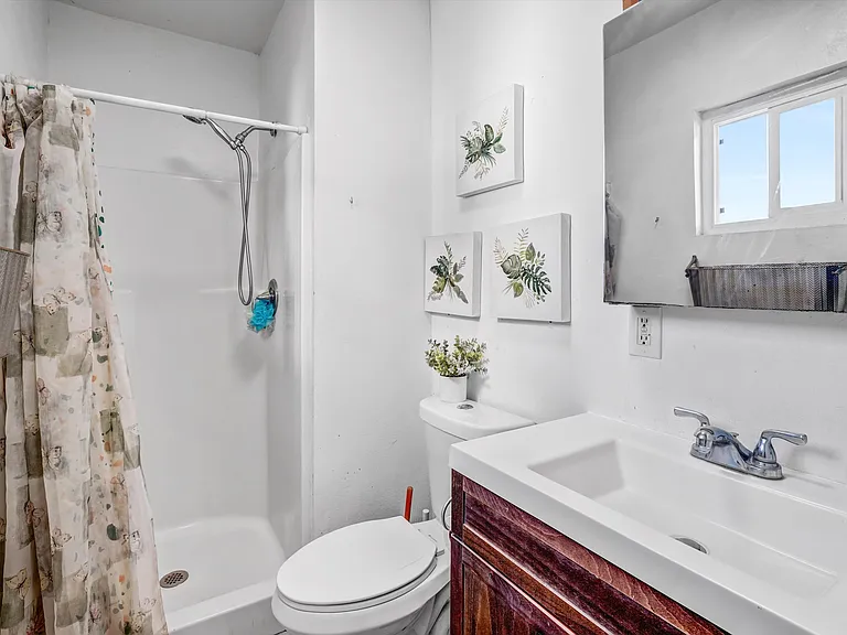 10515 S Firmona Ave — Photo 3