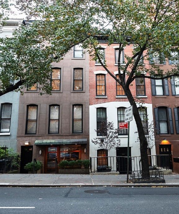 1st image of 351 E 62nd St #1