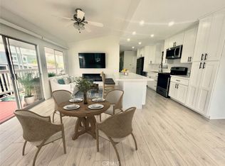 281 Cambridge Way, Newport Beach, CA 92660