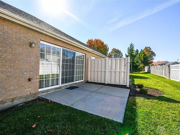 5th image of 4055 Twin Lakes Cir