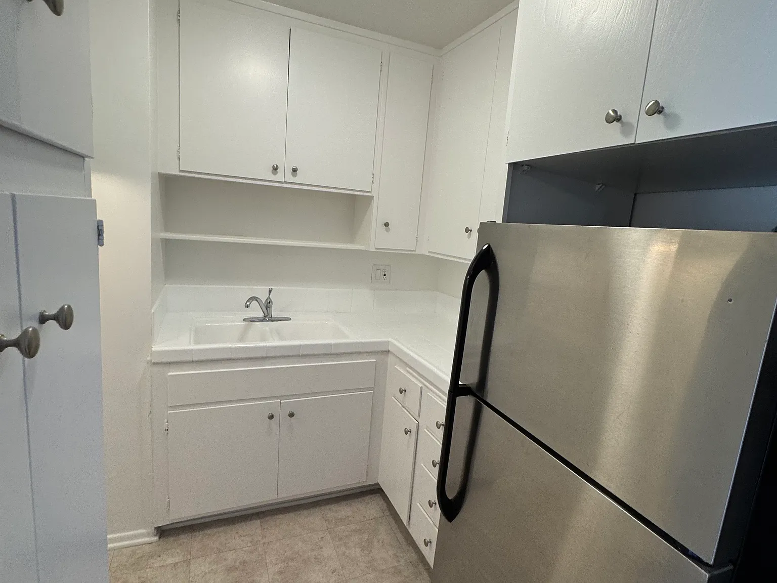 1 bed, 750 sqft, $1,945 — Photo 2
