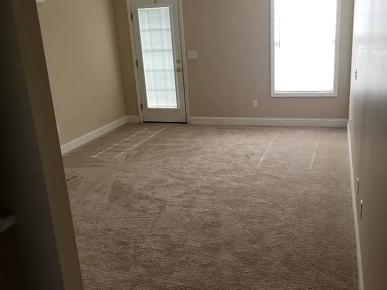 630 Hampton Way — Photo 15