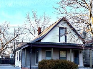 47 Woodrow Ave, Bedford, OH 44146
