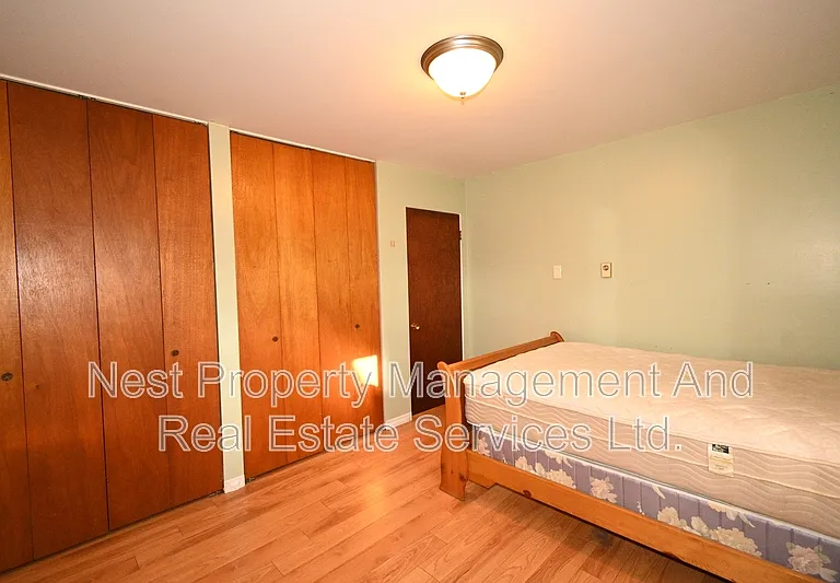 41 Moore St #A — Photo 9